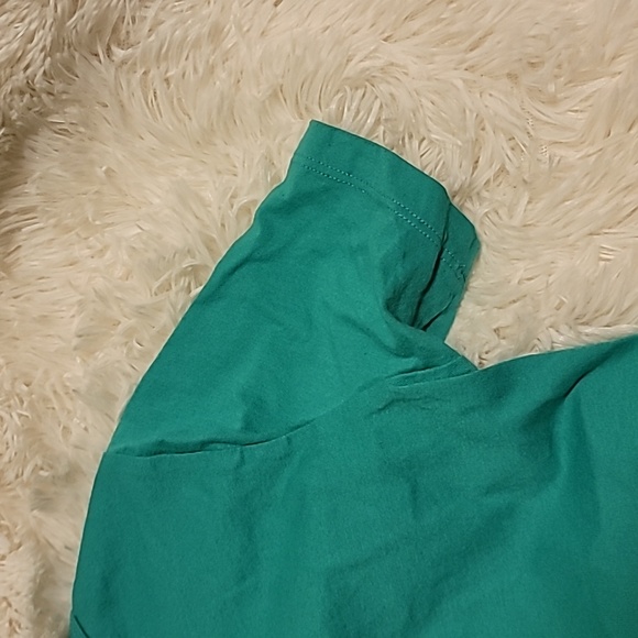 Oshkosh, Boy's T-shirt Size 8, Crocodile - Picture 11 of 12